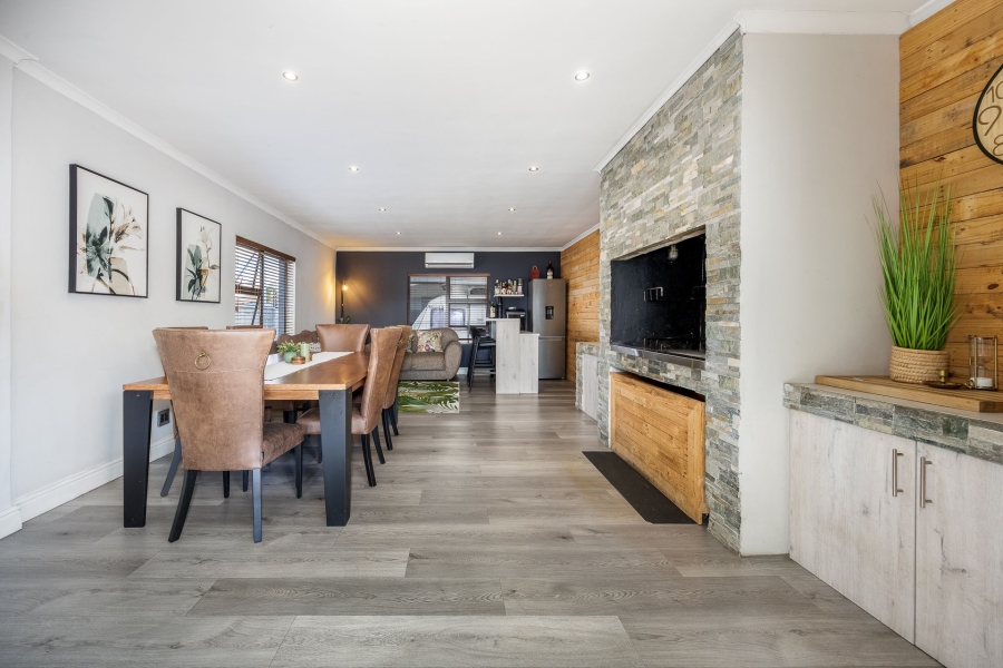 To Let 4 Bedroom Property for Rent in Wellway Park Western Cape